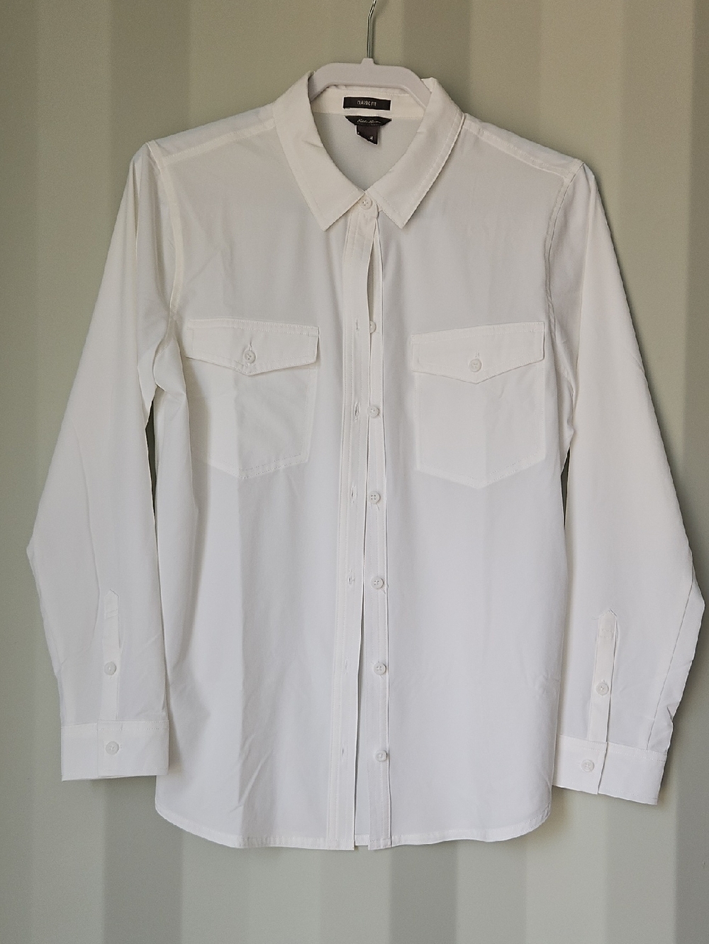Eddie Bauer White Button-Down Shirt with Chest Pockets